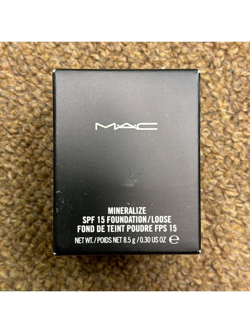 Mac Mineralize SPF 15 Loose Foundation - Picture 2 of 2